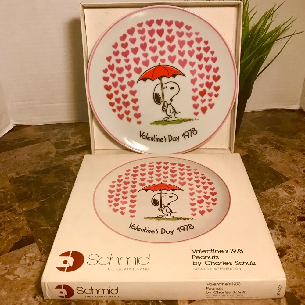 Valentine’s 1978 Peanuts by Charles Schulz Limited Edition Collectors Plate